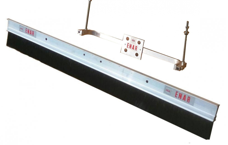 Щетка для нанесения шероховатости на бетон 1200 мм с адаптером